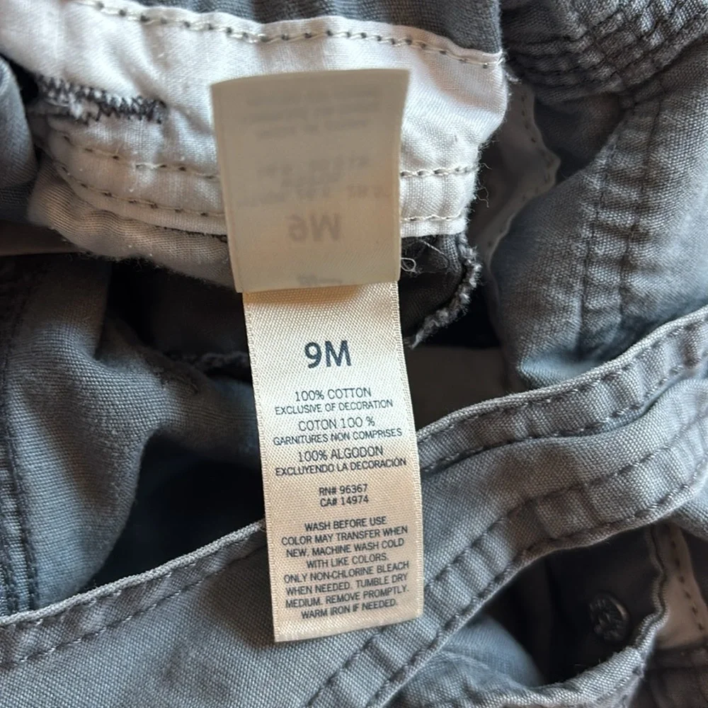 Oshkosh 9M Blue Gray Overall Baby 9M Oshkosh Gray Blue overalls 9 Month